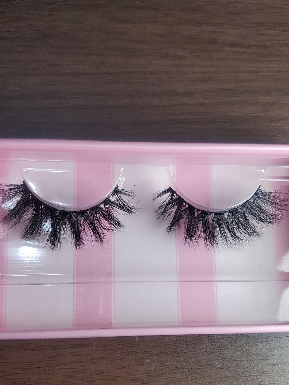 Voluminous Black Flare False Eyelashes - Fluffy Dramatic Lashes